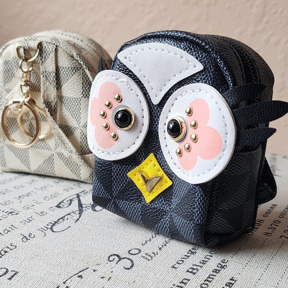 Chekered Owl Coin Purse/Keychain